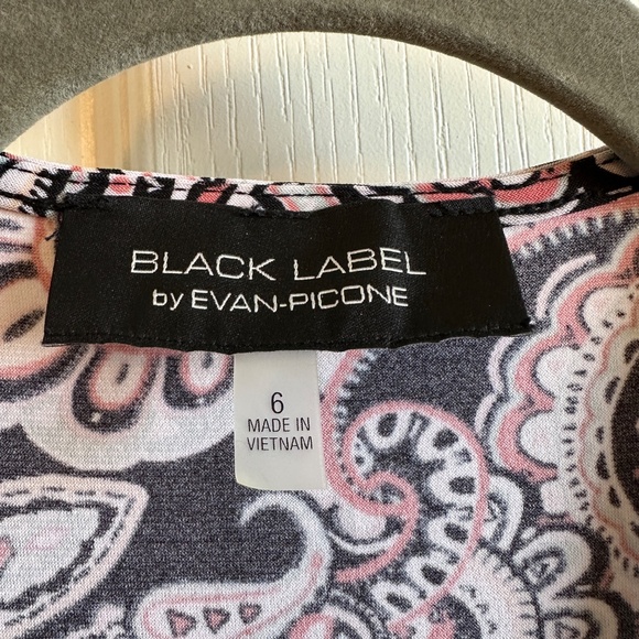 Black Label by Evan Picone wrap dress - Picture 4 of 5